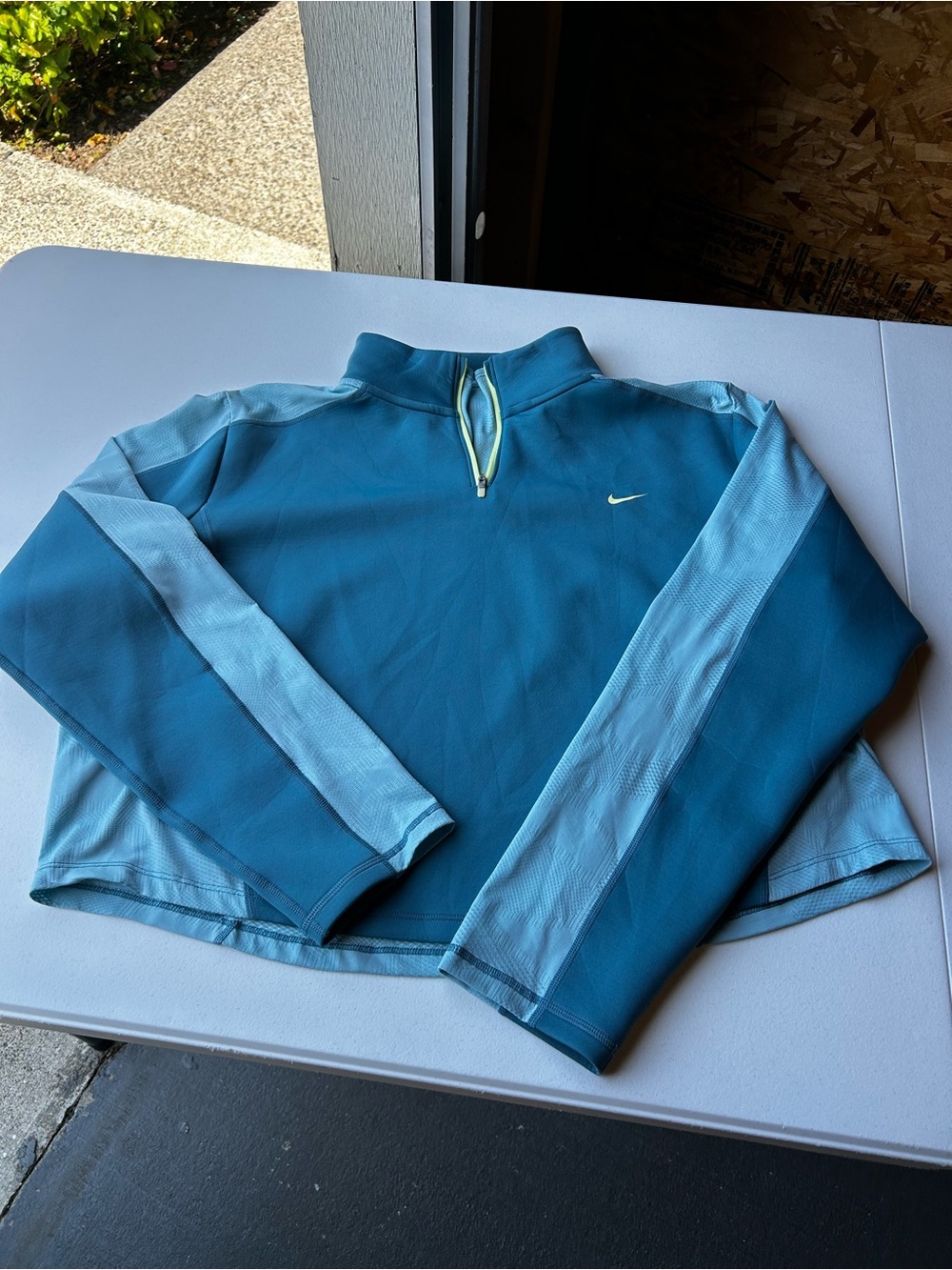 Nike Teal and Light Blue Quarter-Zip Pullover Nwots